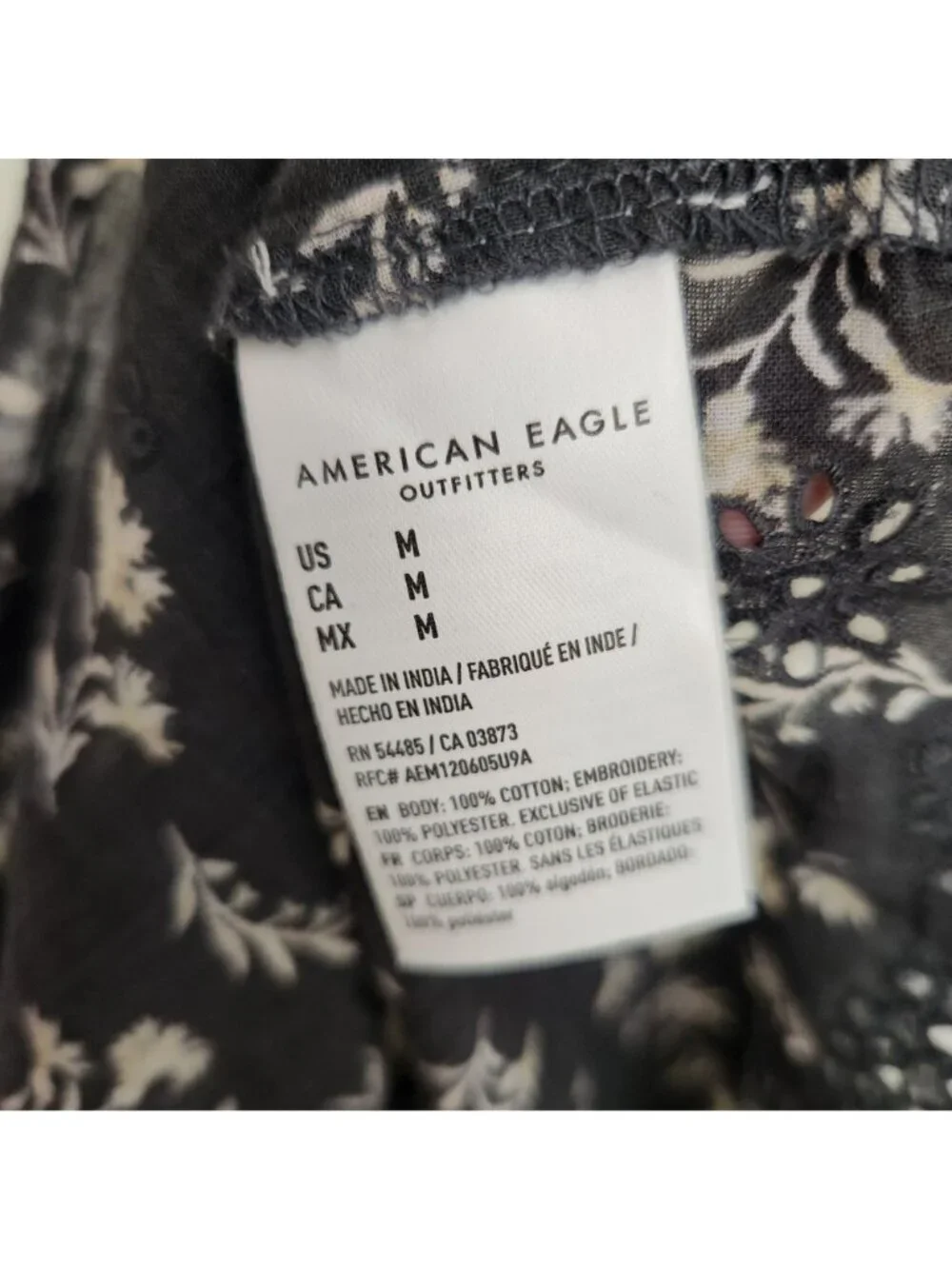 American Eagle Floral Smocked Long Sleeve Blouse Black & White M Lightweight
